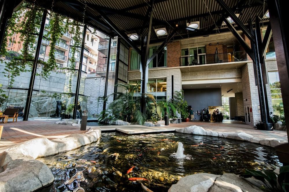 The Parkside Hotel And Spa Виктория Экстерьер фото