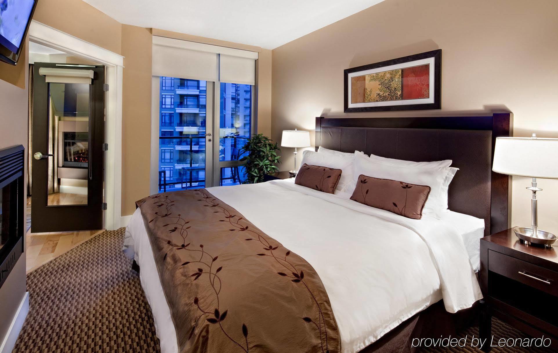 The Parkside Hotel And Spa Виктория Экстерьер фото