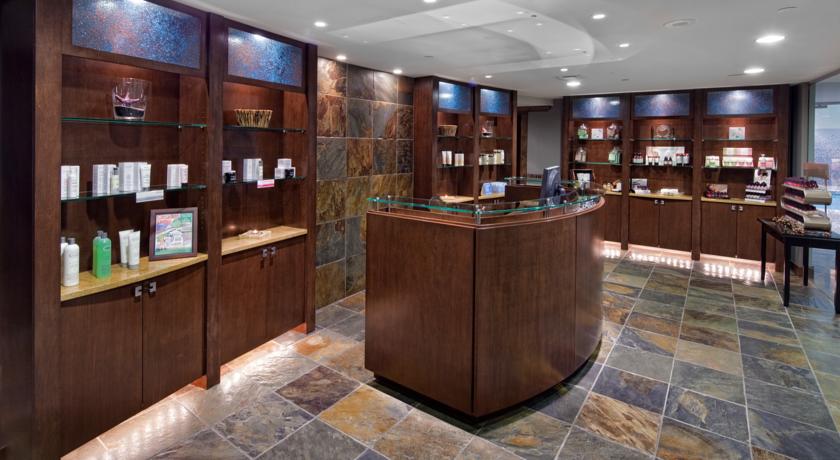 The Parkside Hotel And Spa Виктория Экстерьер фото